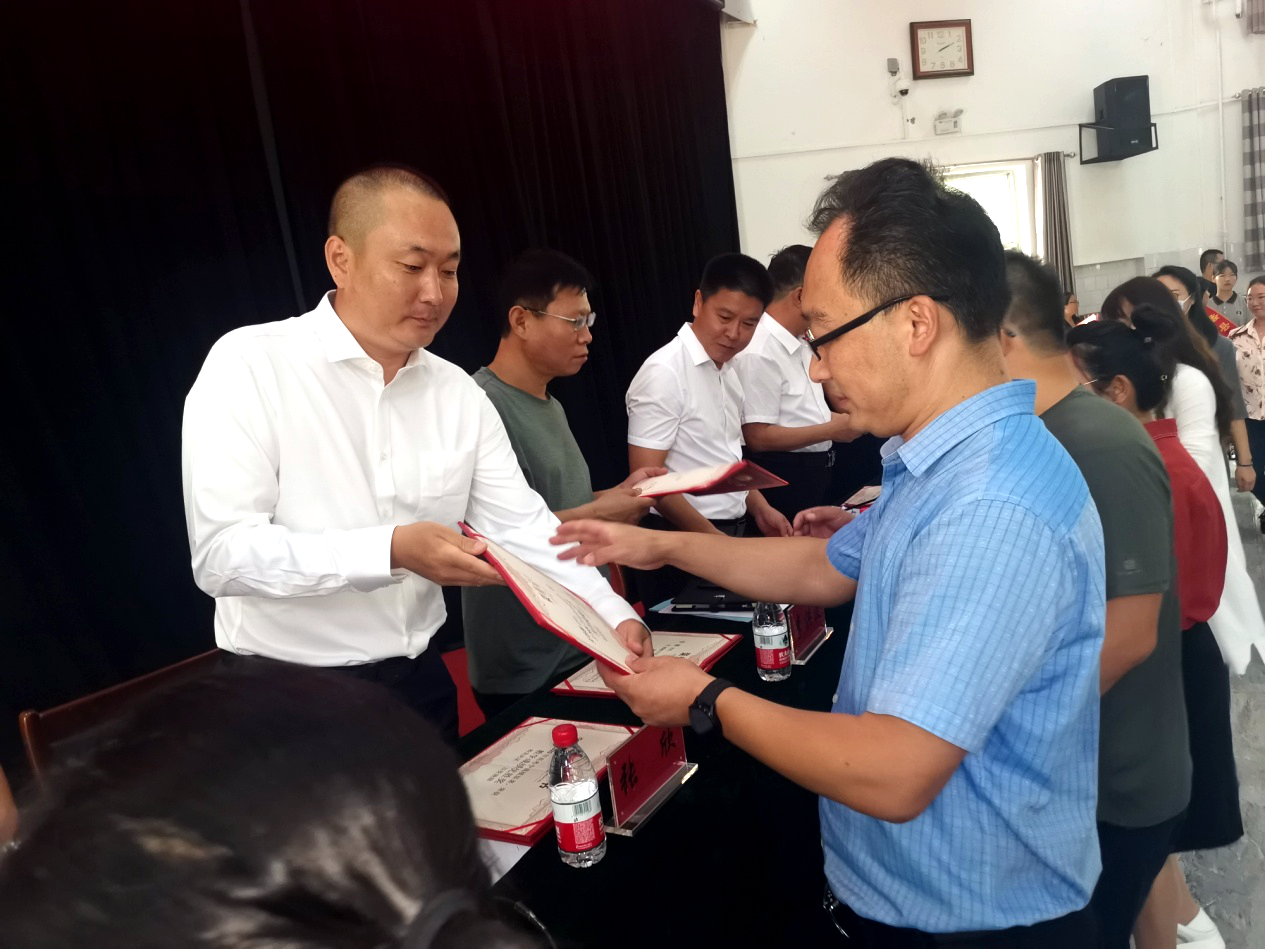 不忘初心 励智前行 河北一川胶带集团助力蠡县励智计划(图1)